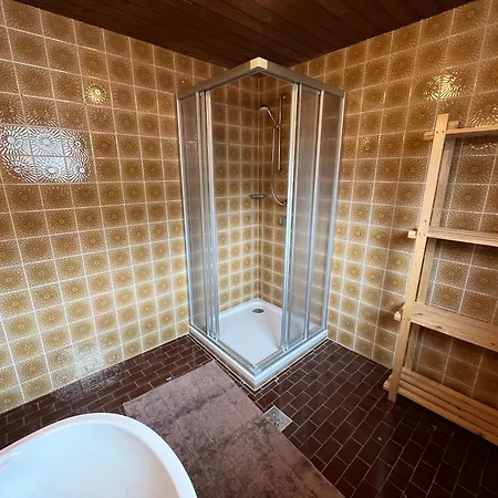 Zell Views زيل أم زيلر