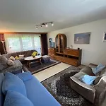Zell Views Apartment